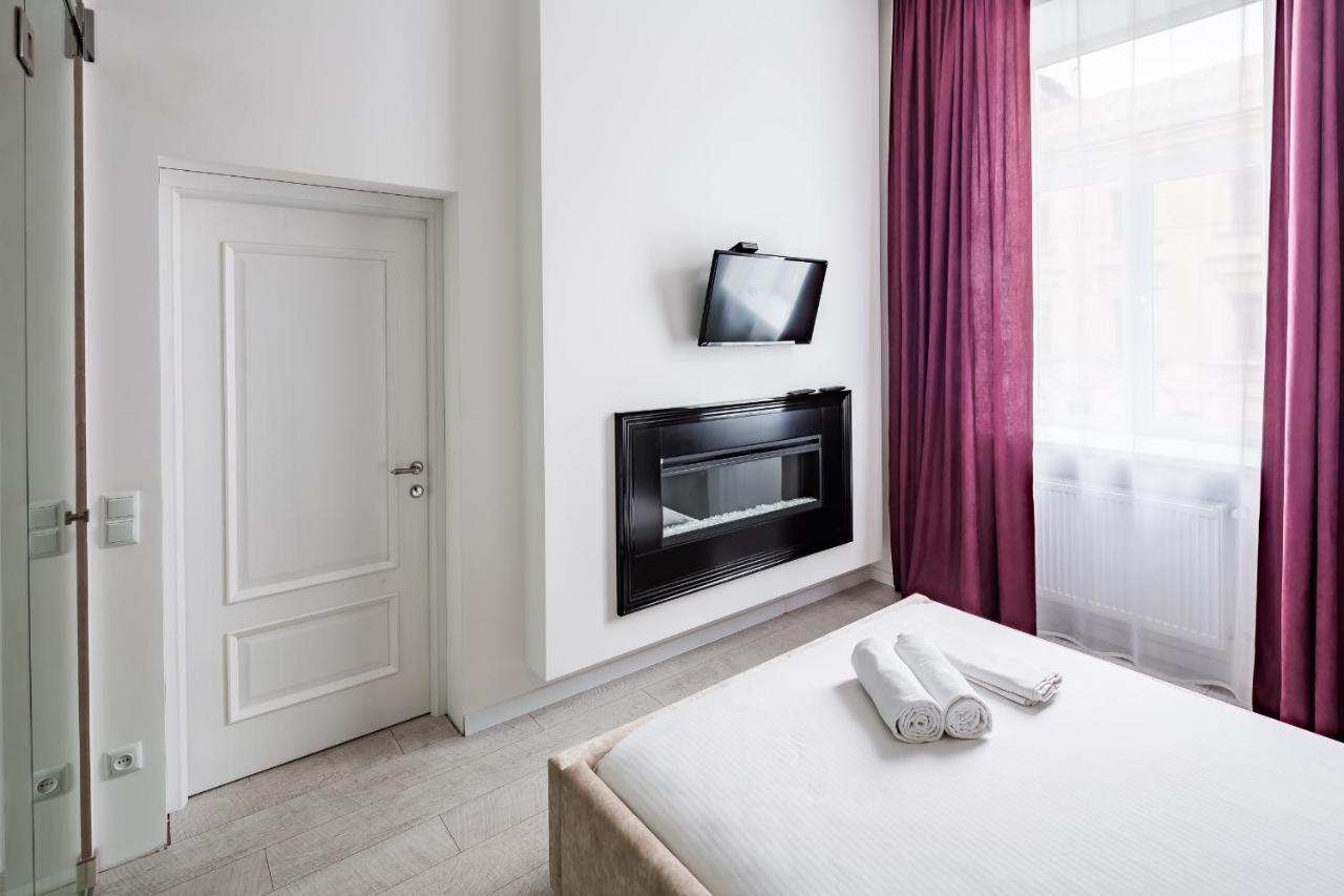 Leogrand Deluxe Apartments On Horodotska 33 Львів Екстер'єр фото
